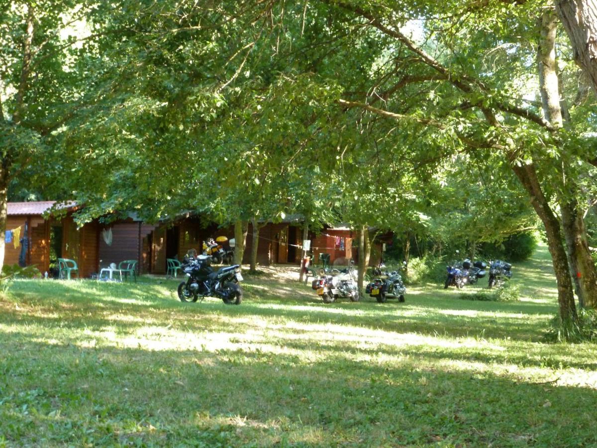 Camping La Vaugelette - Drome Montclar-sur-Gervanne Kültér fotó